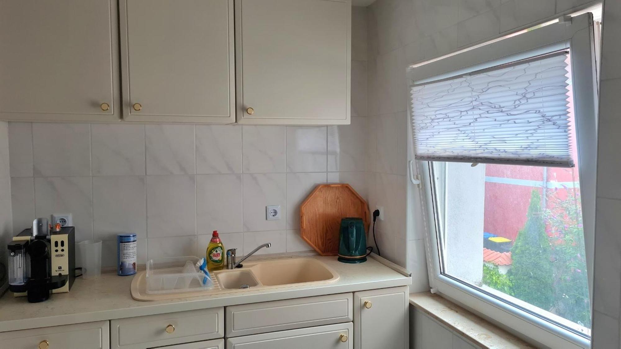 Ferienwohnung Mit Individueller Ausstattung - Jedes Zimmer Ist Anders Ερφούρτη Εξωτερικό φωτογραφία