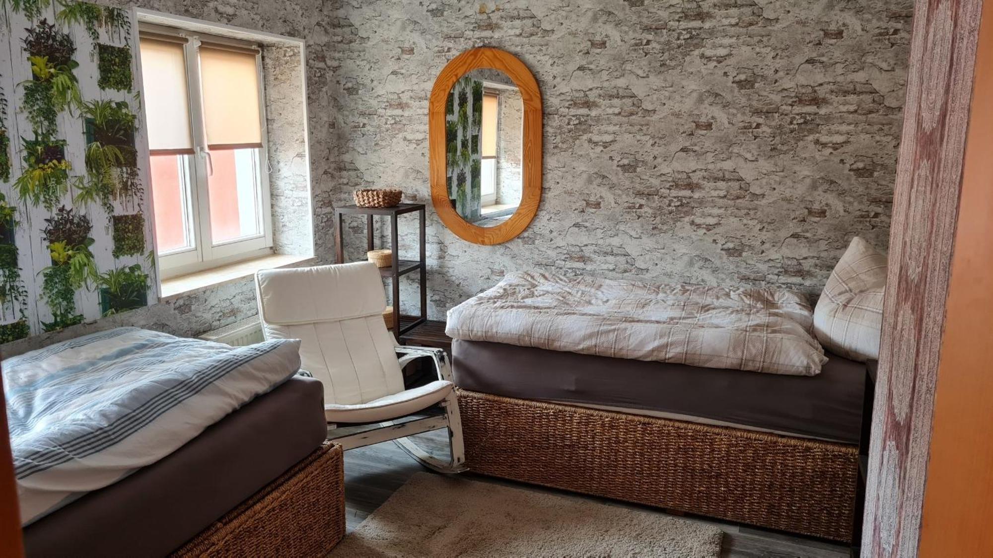 Ferienwohnung Mit Individueller Ausstattung - Jedes Zimmer Ist Anders Ερφούρτη Εξωτερικό φωτογραφία